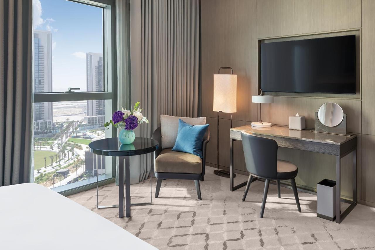 Address Creek Harbour Hotell Dubai Eksteriør bilde A guest room at the Westin Dubai