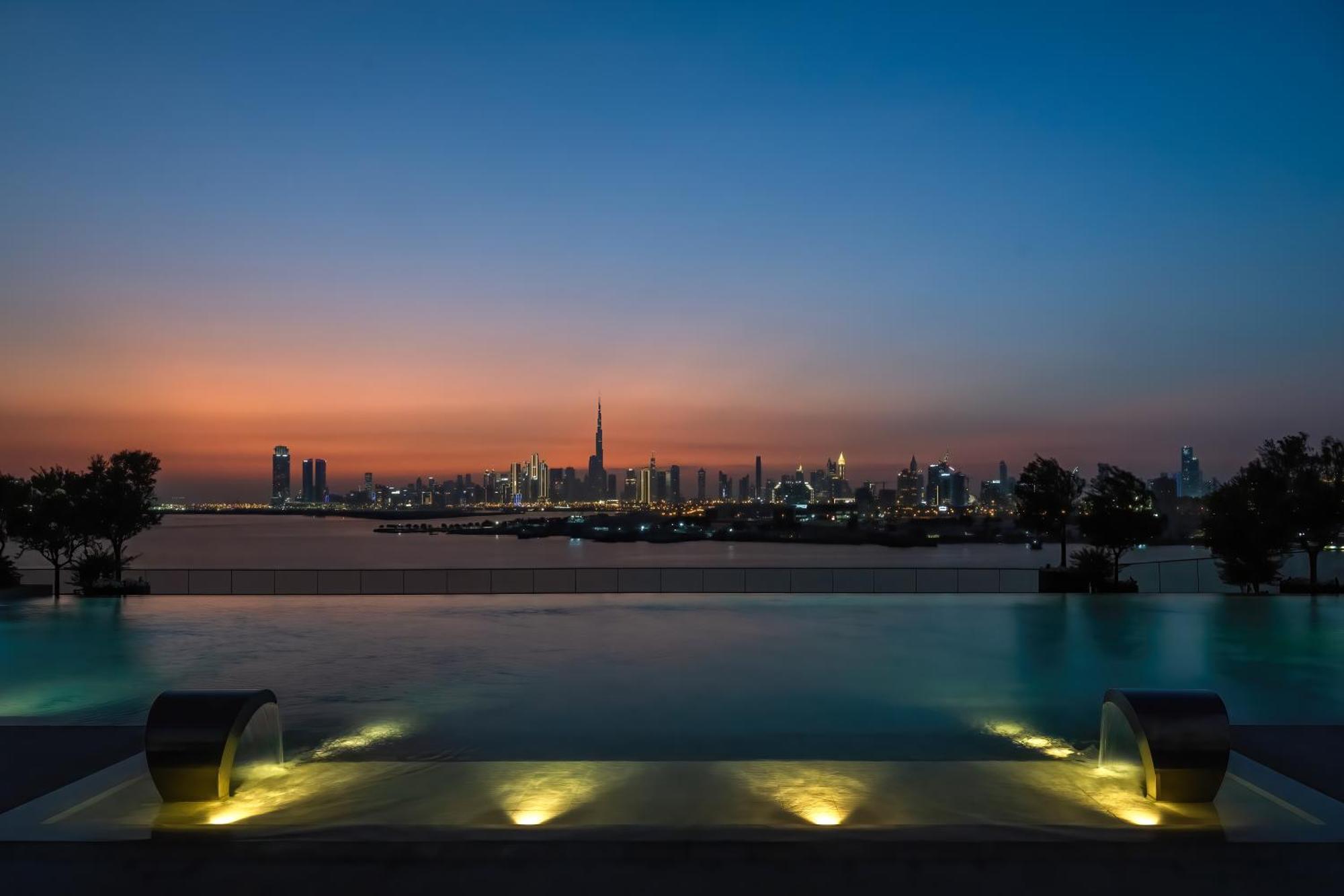 Address Creek Harbour Hotell Dubai Eksteriør bilde View of the Dubai skyline from the pool deck